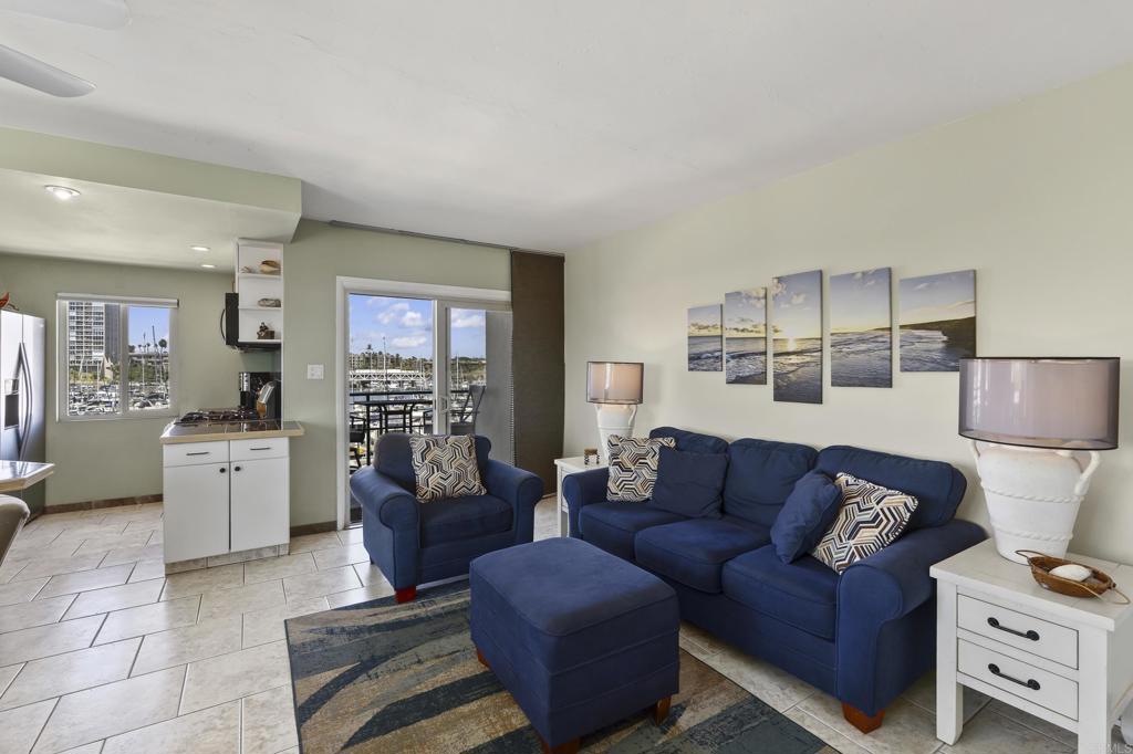 1202 N Pacific Street 301B