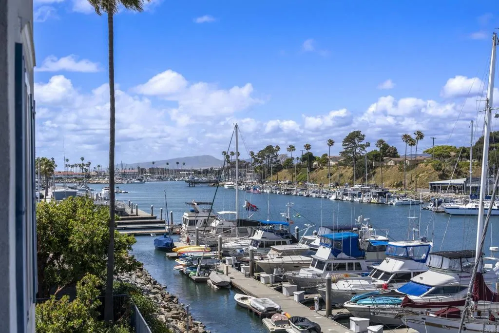 1202 N Pacific Street Unit 301b