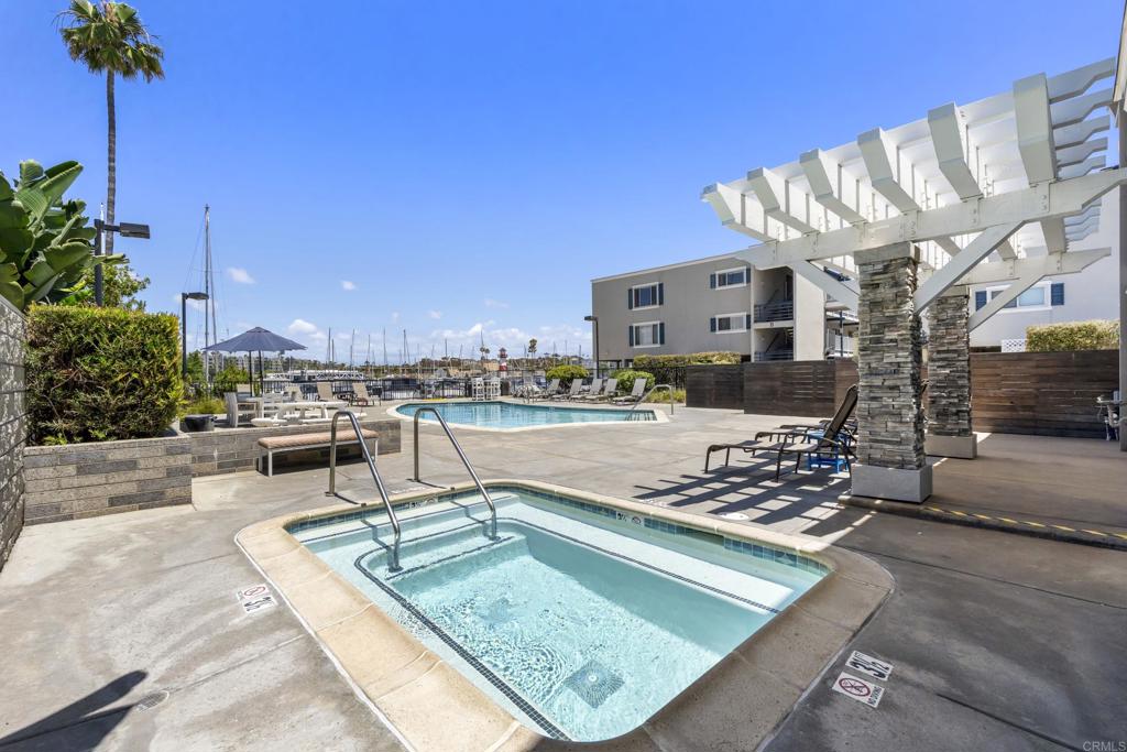 1202 N Pacific Street 301B