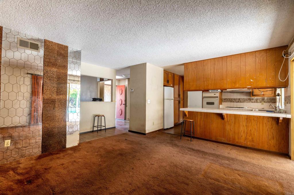 7751 Golfcrest Drive