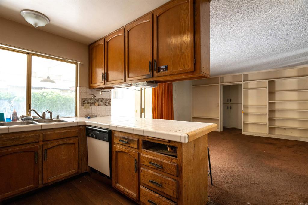 7751 Golfcrest Drive