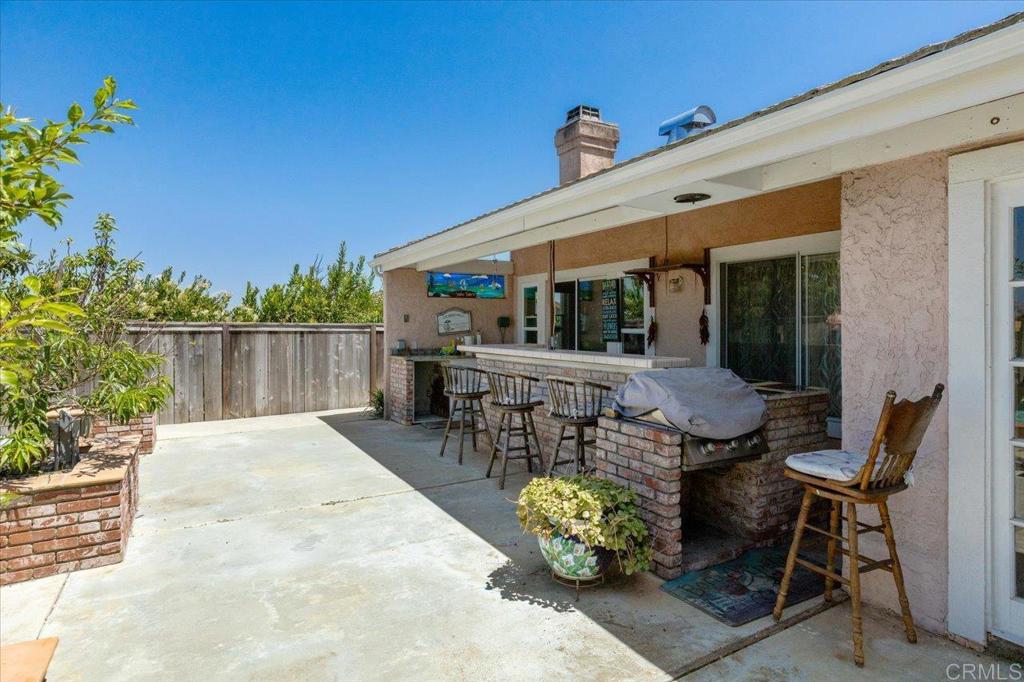 878 Rivertree Drive