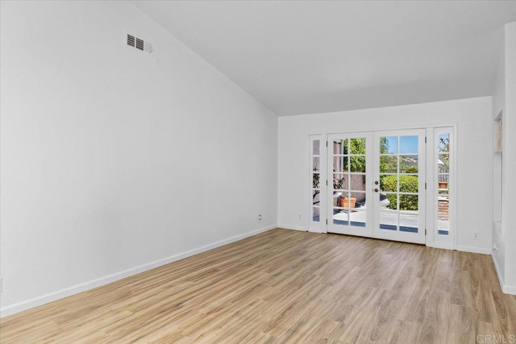878 Rivertree Drive