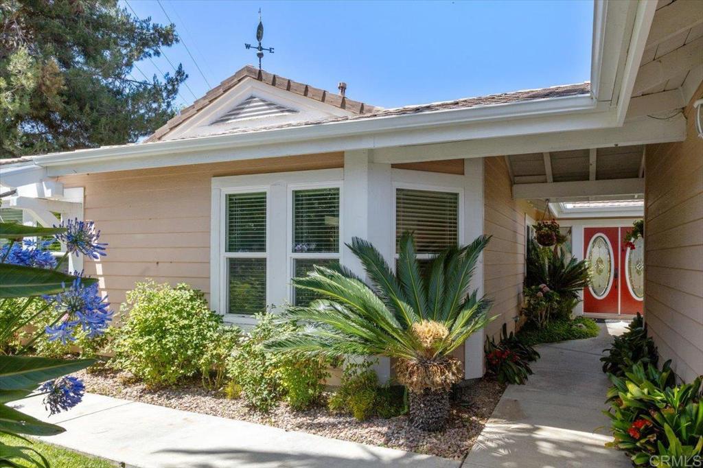 878 Rivertree Drive