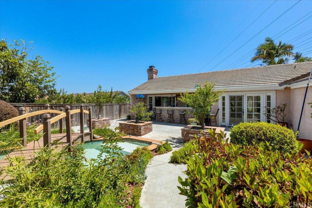 878 Rivertree Drive