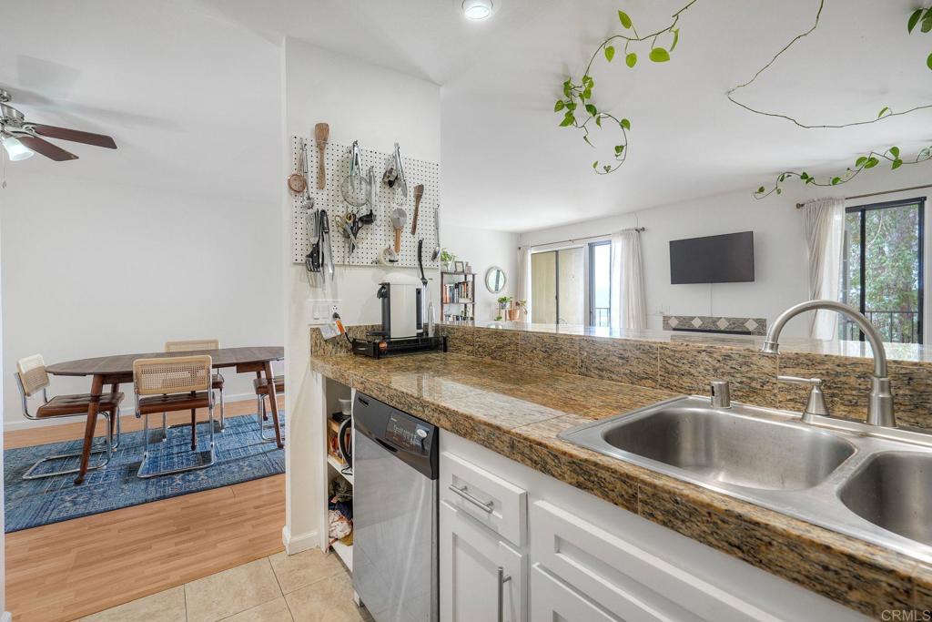 2251 Altisma Way