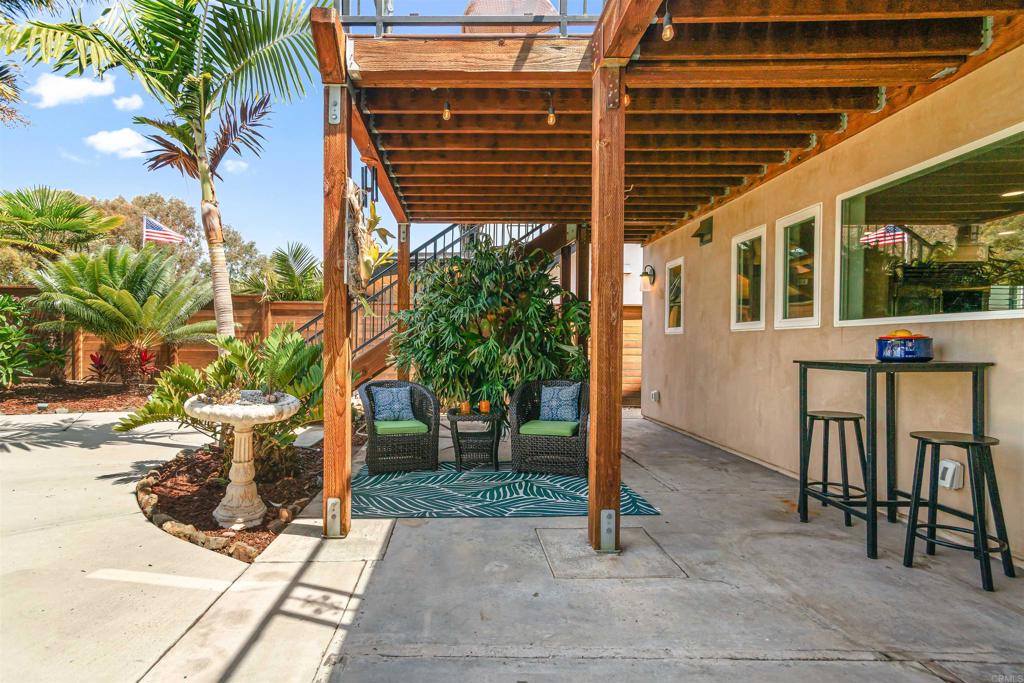 2285 Valley Road