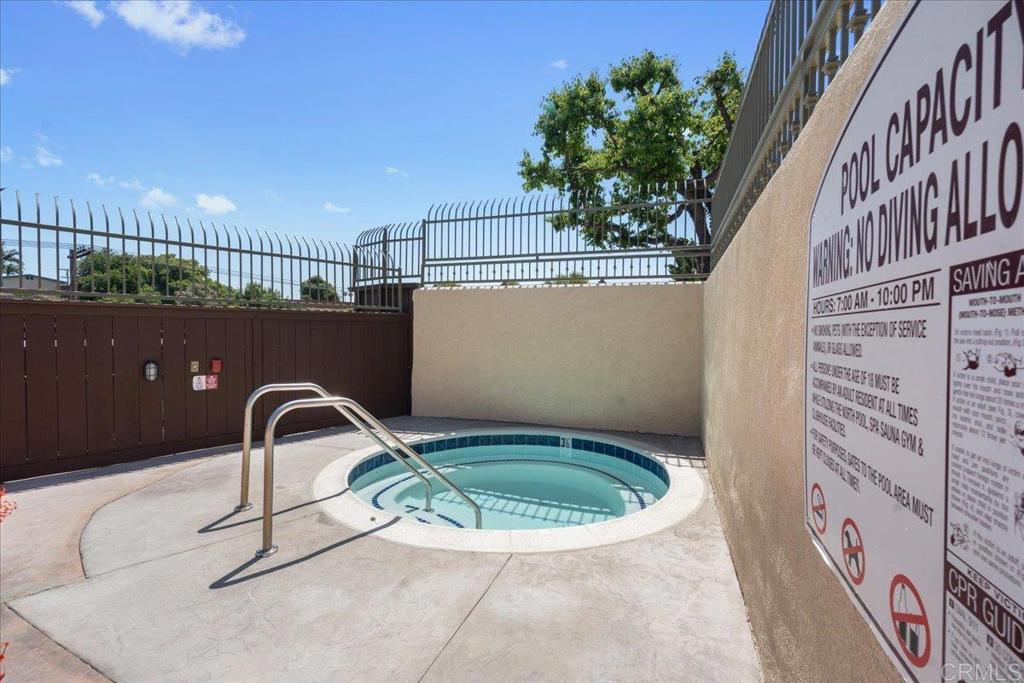 5404 Balboa Arms Dr 469