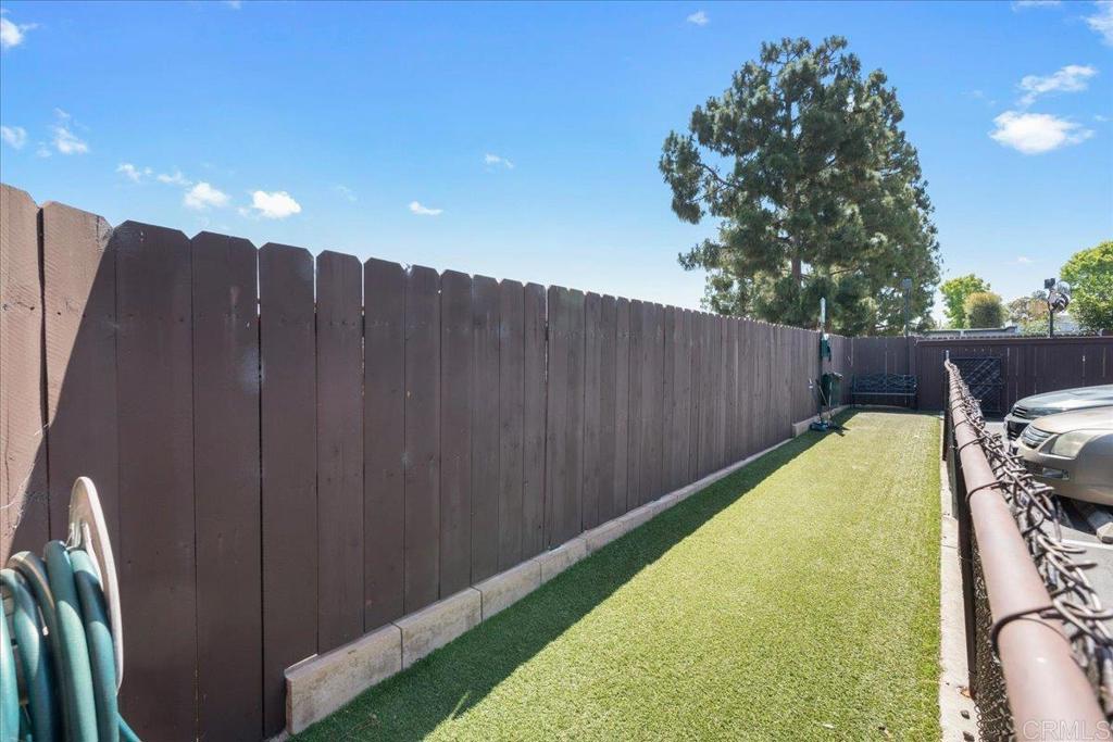 5404 Balboa Arms Dr 469