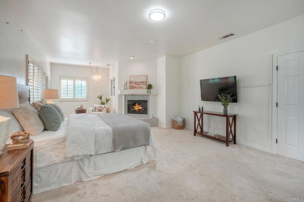 2039 E Mission Road