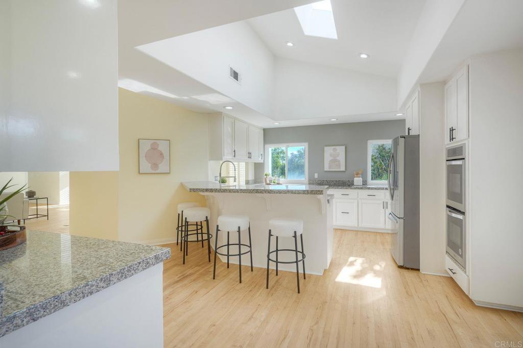 2039 E Mission Road