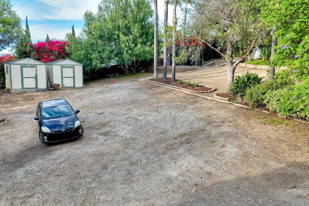 2039 E Mission Road