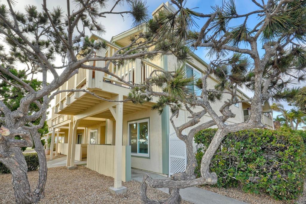 3438 Carlsbad Boulevard