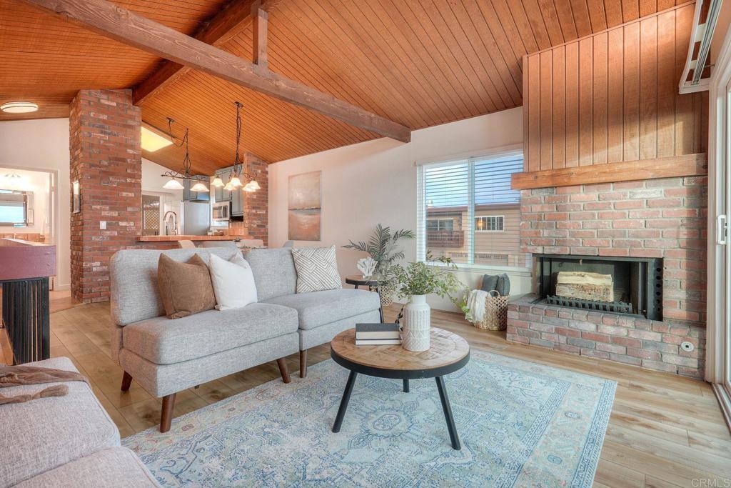 3438 Carlsbad Boulevard