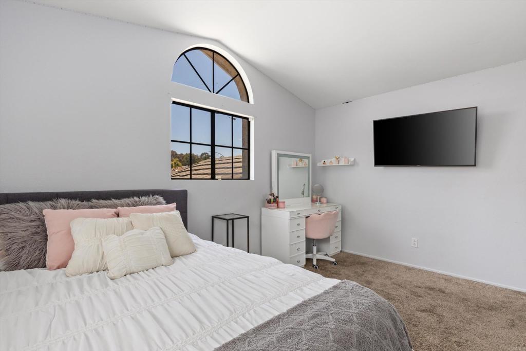 1107 Casa Bonita Way