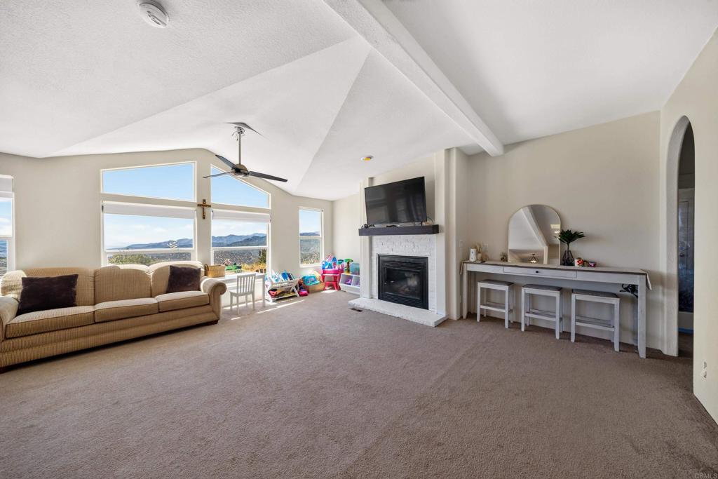 61833 High Country Trail