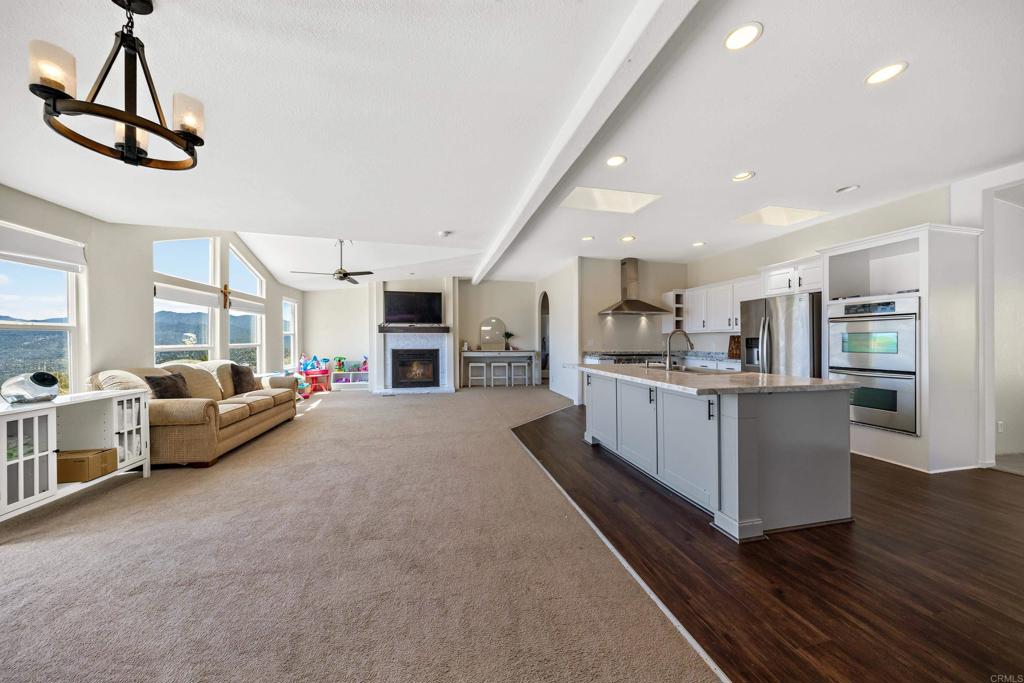 61833 High Country Trail