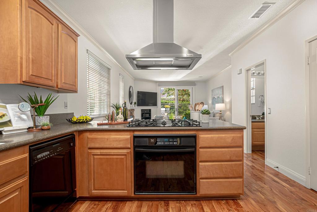 6933 Catamaran Drive