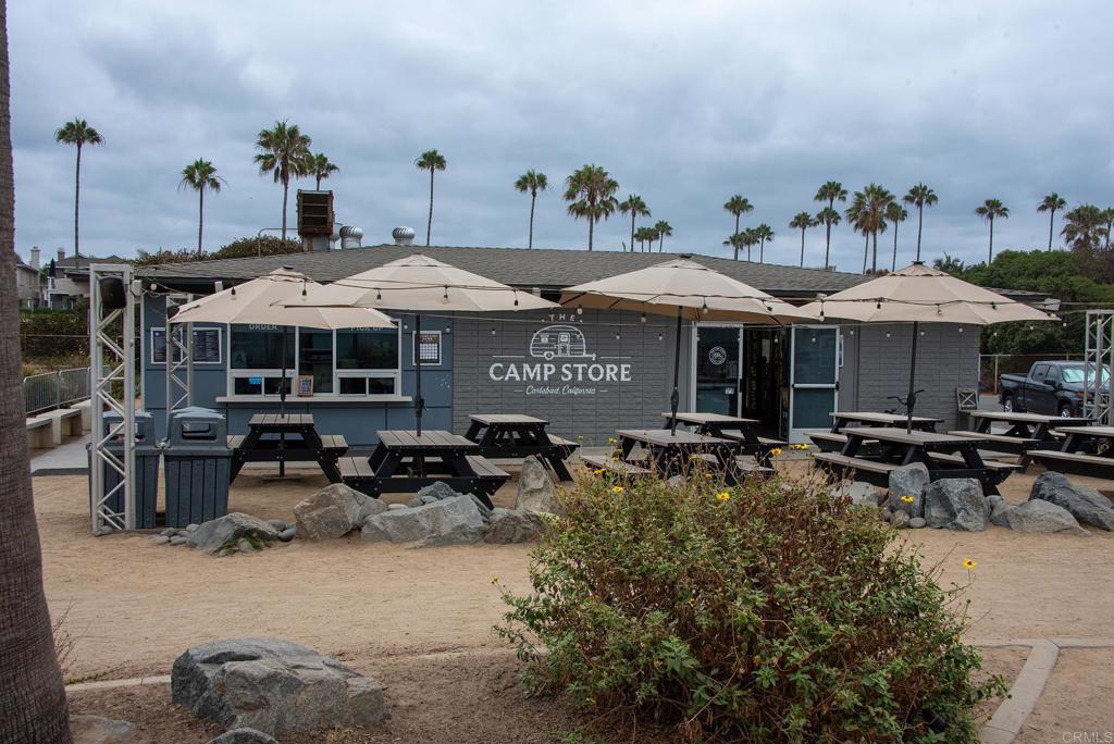 6933 Catamaran Drive