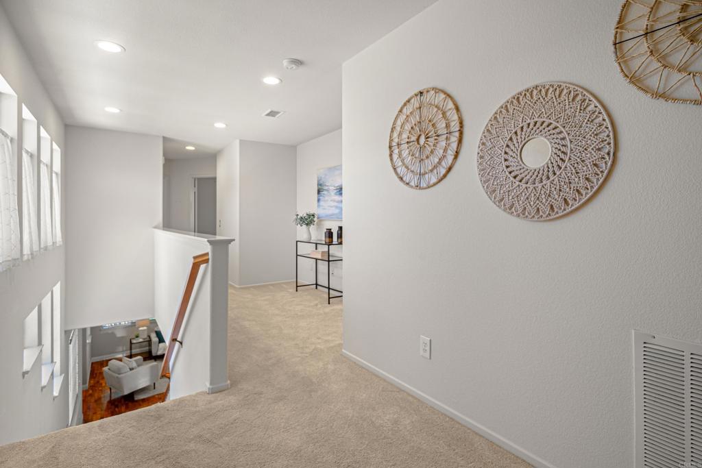 6933 Catamaran Drive