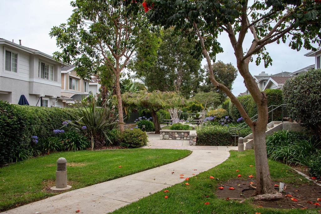 6933 Catamaran Drive