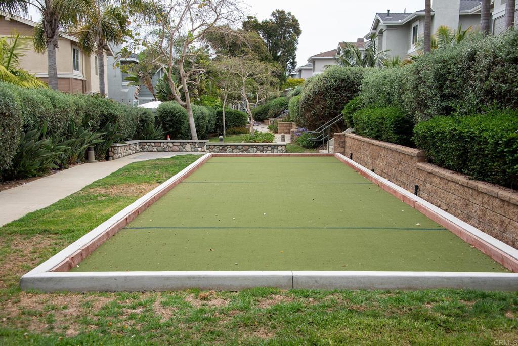6933 Catamaran Drive
