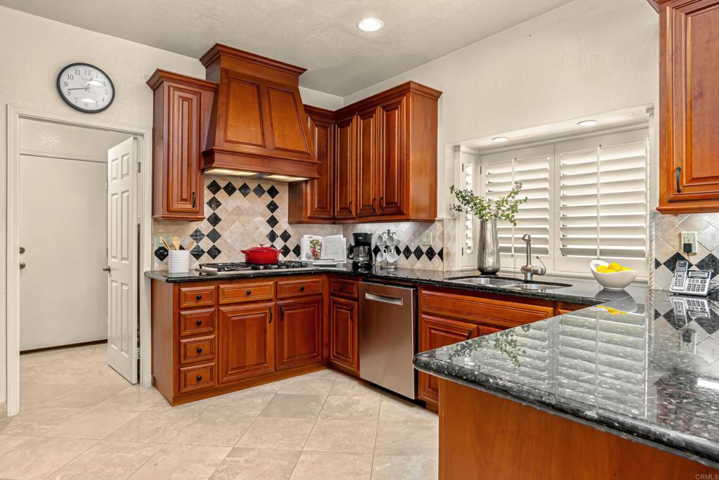 2587 Magellan Lane