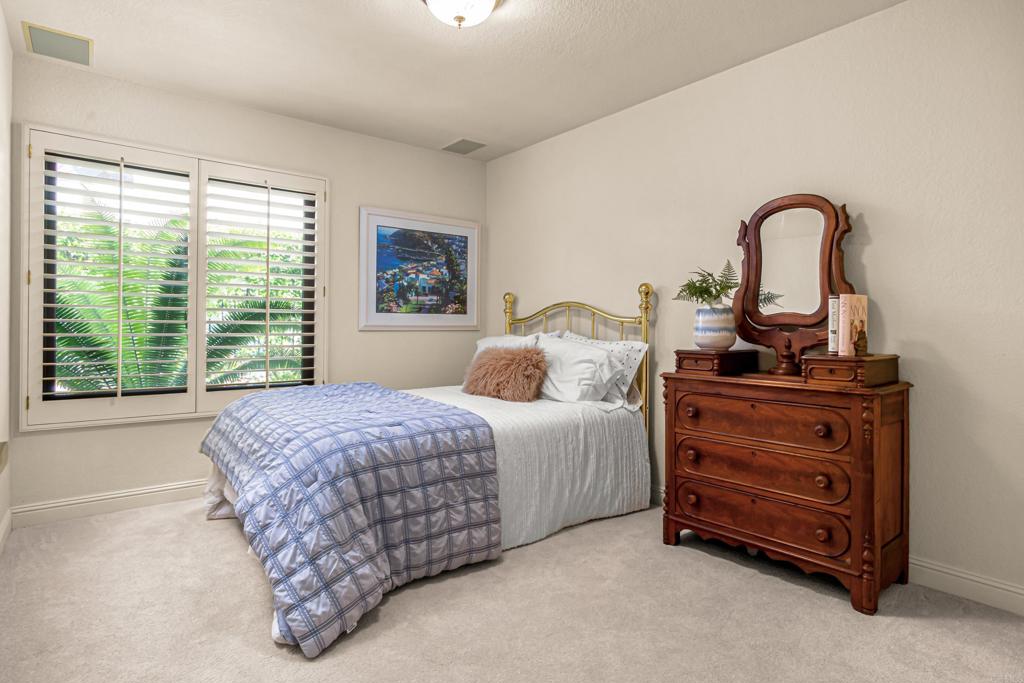 2587 Magellan Lane