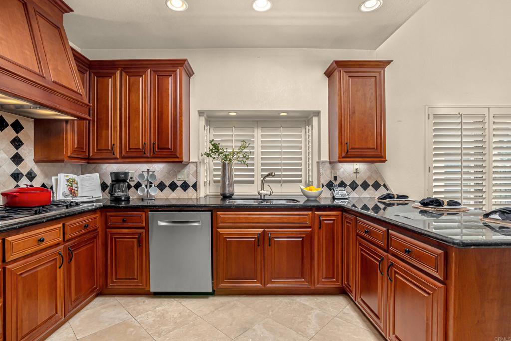 2587 Magellan Lane