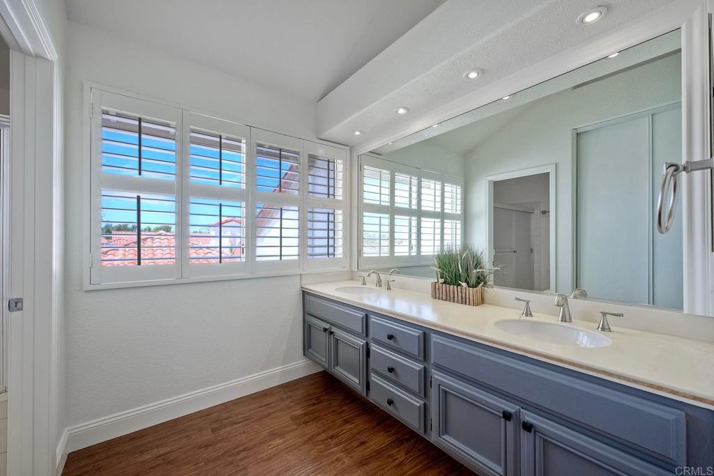 5033 Santorini Way