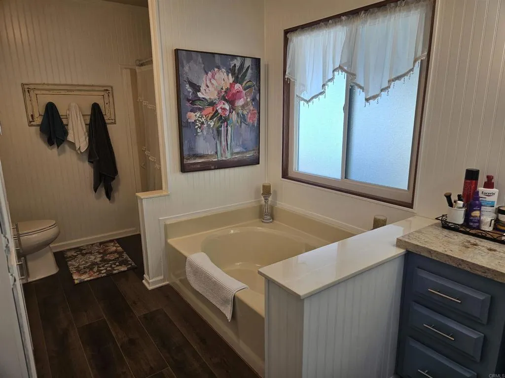 276 N El Camino Real Unit 104
