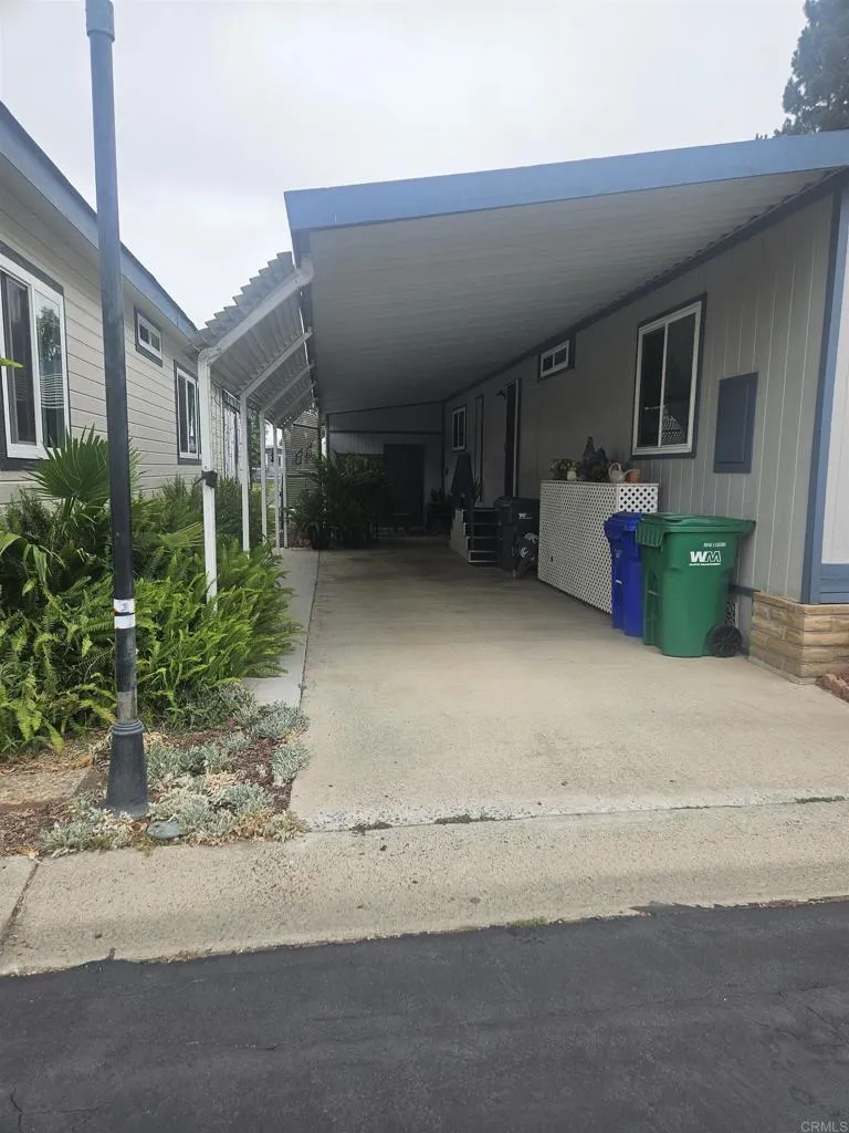 276 N El Camino Real Unit 104