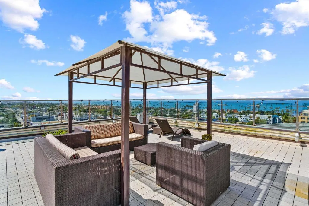 550 Seagaze Drive Unit 2