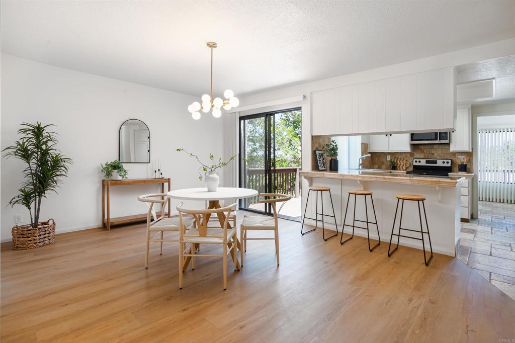 968 Mimosa Avenue