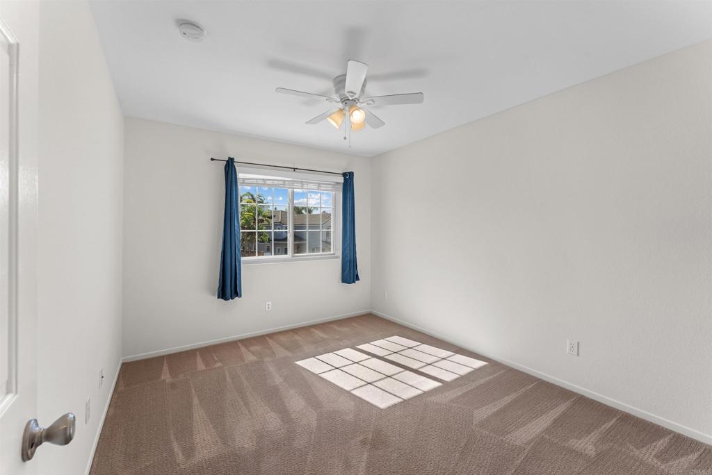 2462 Bear Rock Gln
