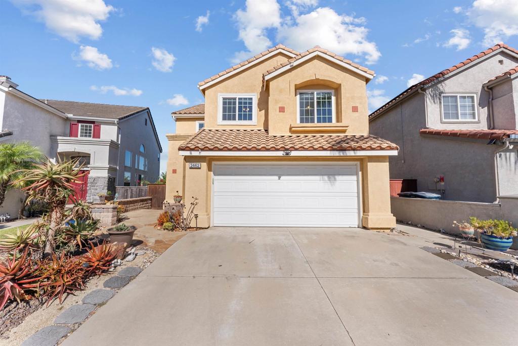 2462 Bear Rock Gln