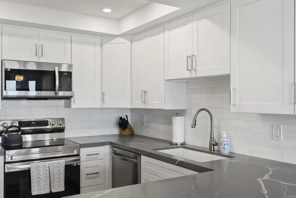 1445 S Pacific Street Unit D