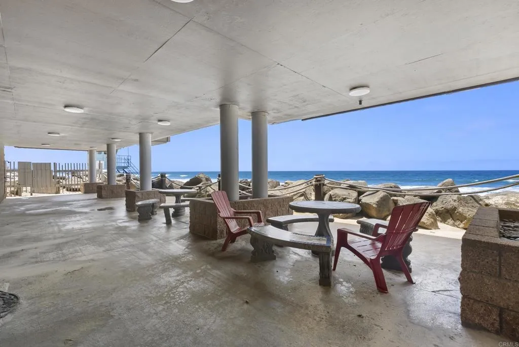 1445 S Pacific Street Unit D