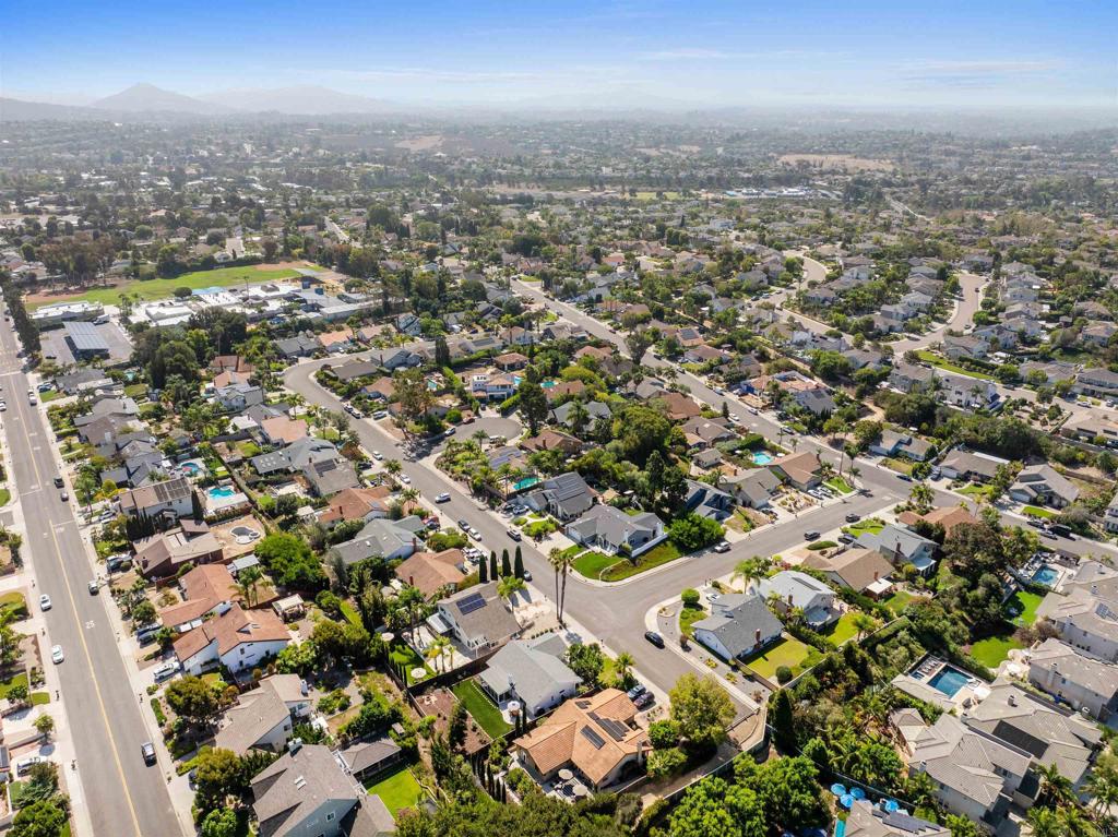 2929 Gaviota Circle