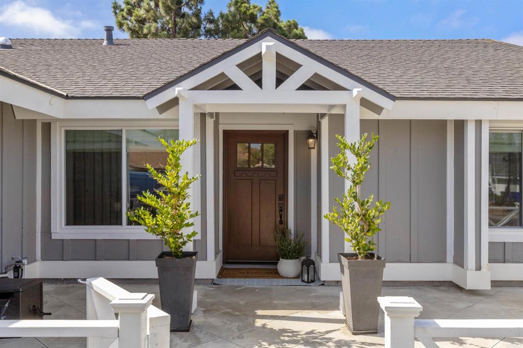2929 Gaviota Circle