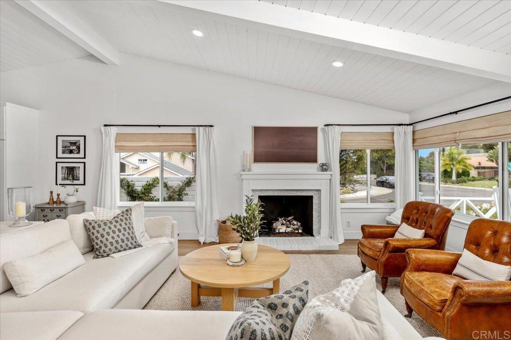 2929 Gaviota Circle