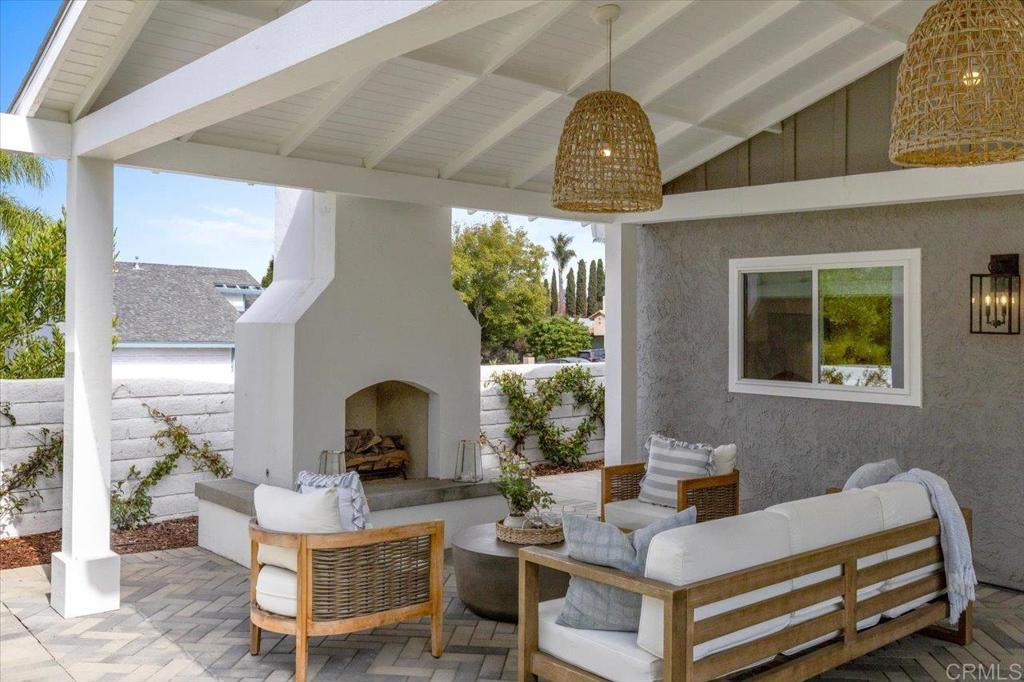 2929 Gaviota Circle