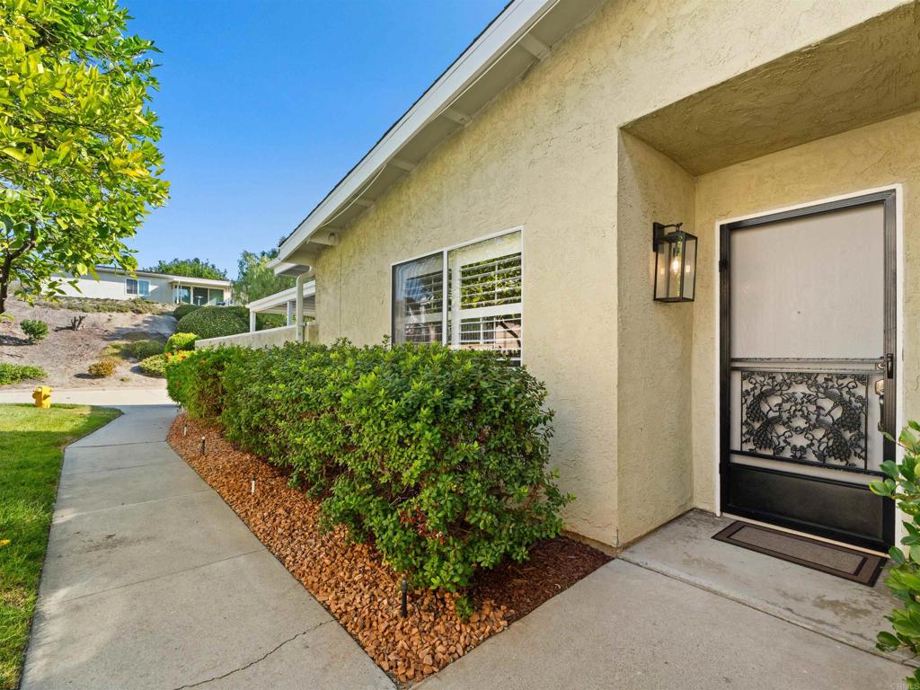 3873 Bay Leaf Way