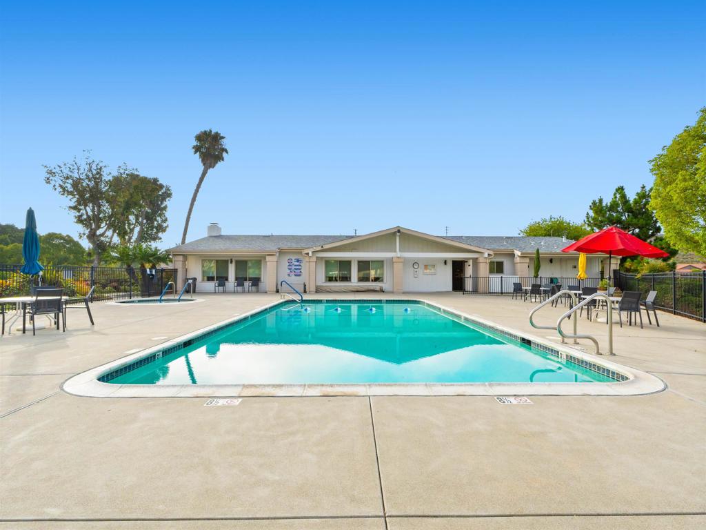 3873 Bay Leaf Way