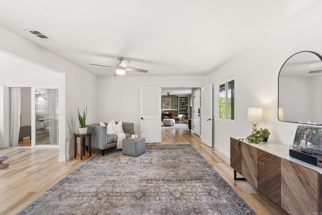 2220 Nob Hill