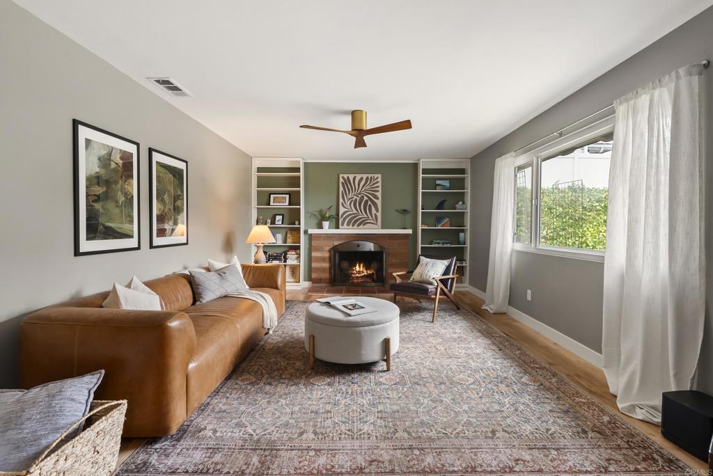 2220 Nob Hill