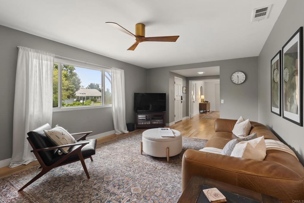 2220 Nob Hill