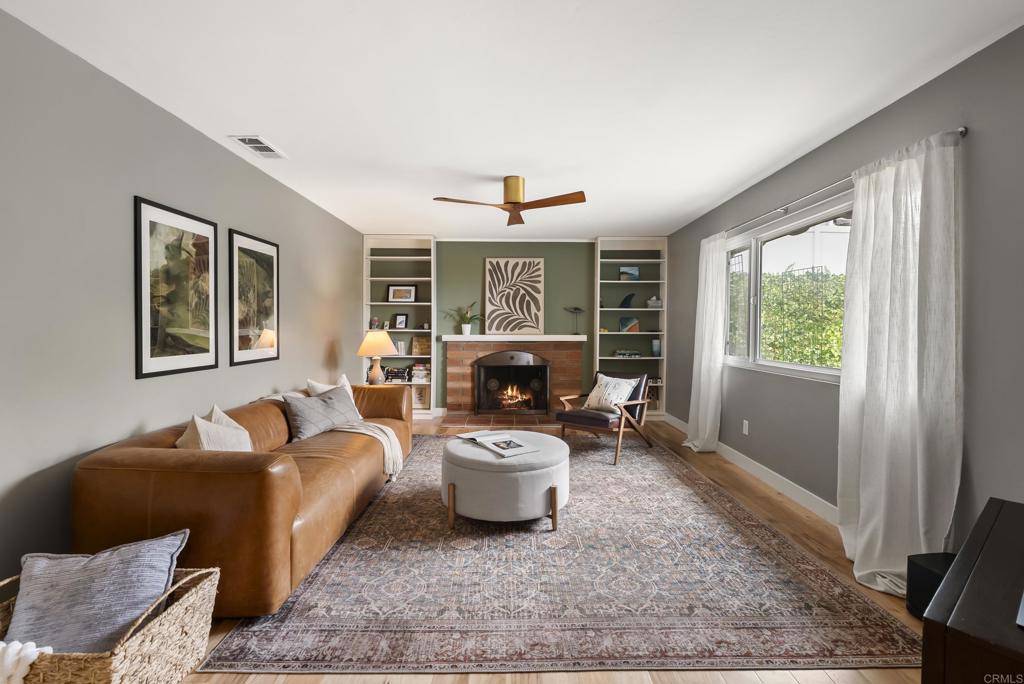 2220 Nob Hill