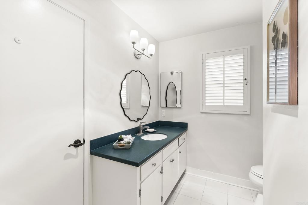 2220 Nob Hill