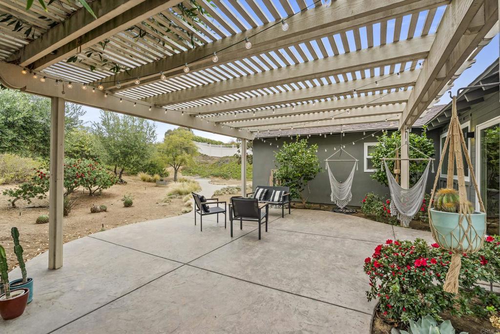 2220 Nob Hill